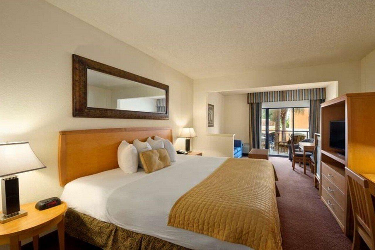 Ramada By Wyndham Kissimmee Downtown Hotel Exterior foto