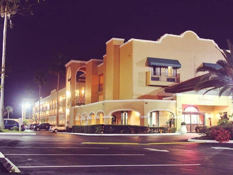 Ramada By Wyndham Kissimmee Downtown Hotel Exterior foto